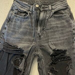 American Eagle Mom Jeans